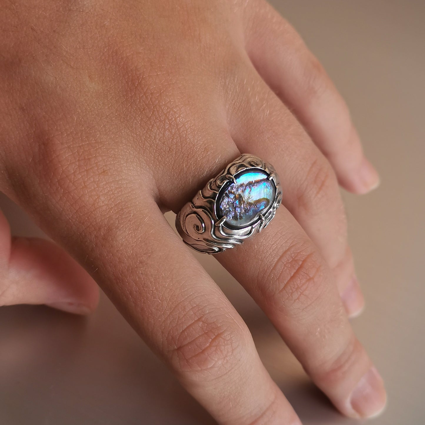 Fantasy Avalon Ring – Sterling Silver & Natural Shel