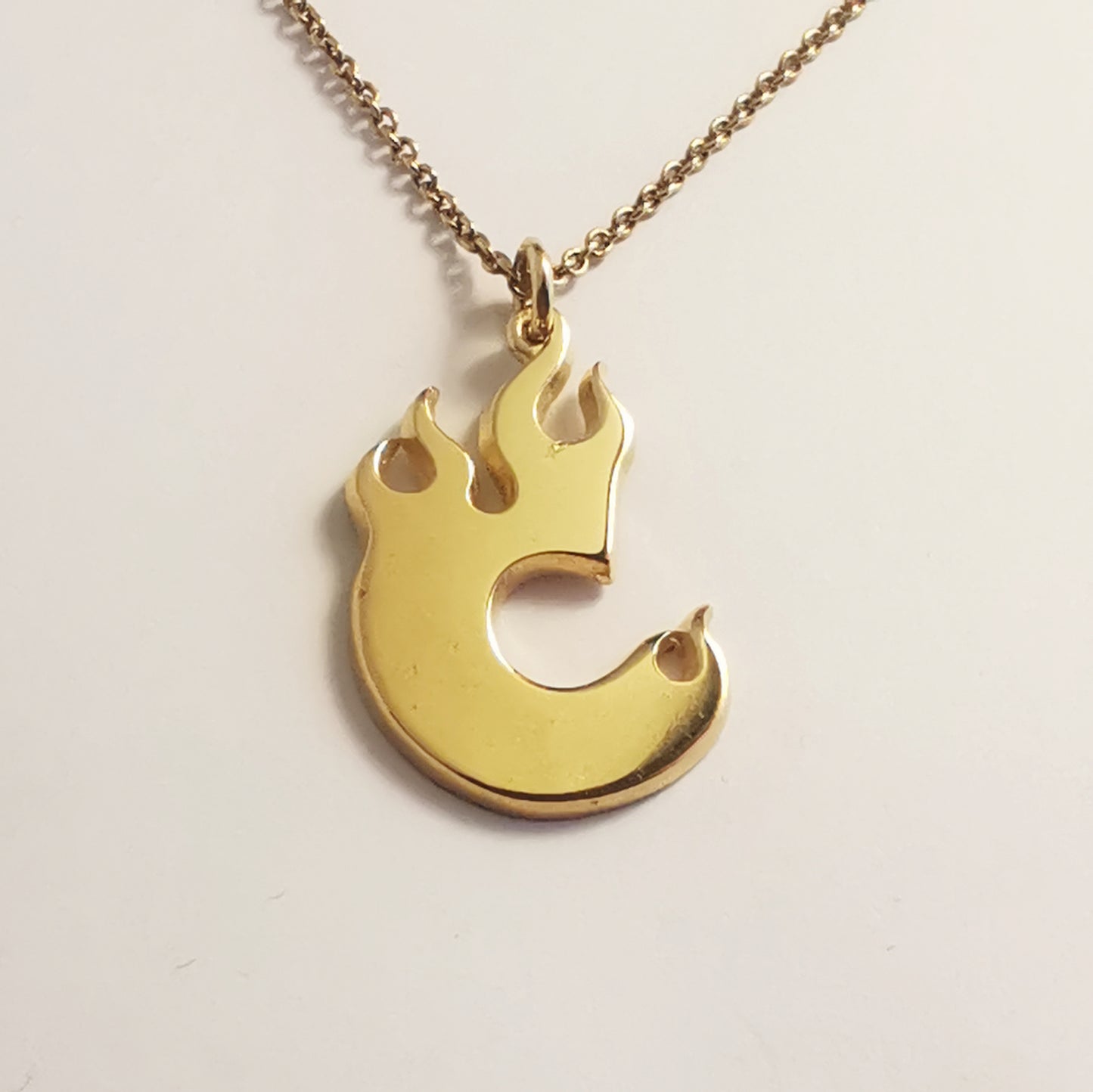 Fire Letter – Initial Necklace – Goldfilled Silver 925