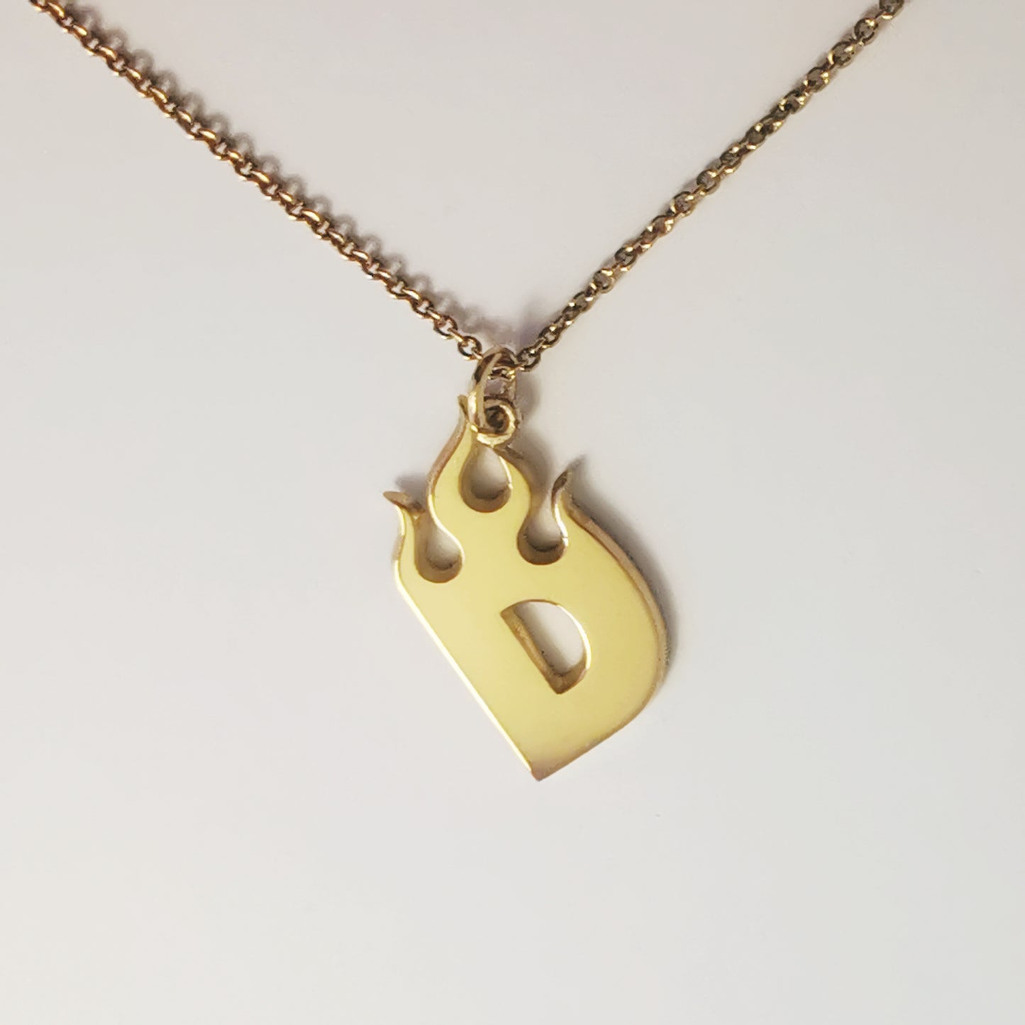 Fire Letter – Initial Necklace – Goldfilled Silver 925