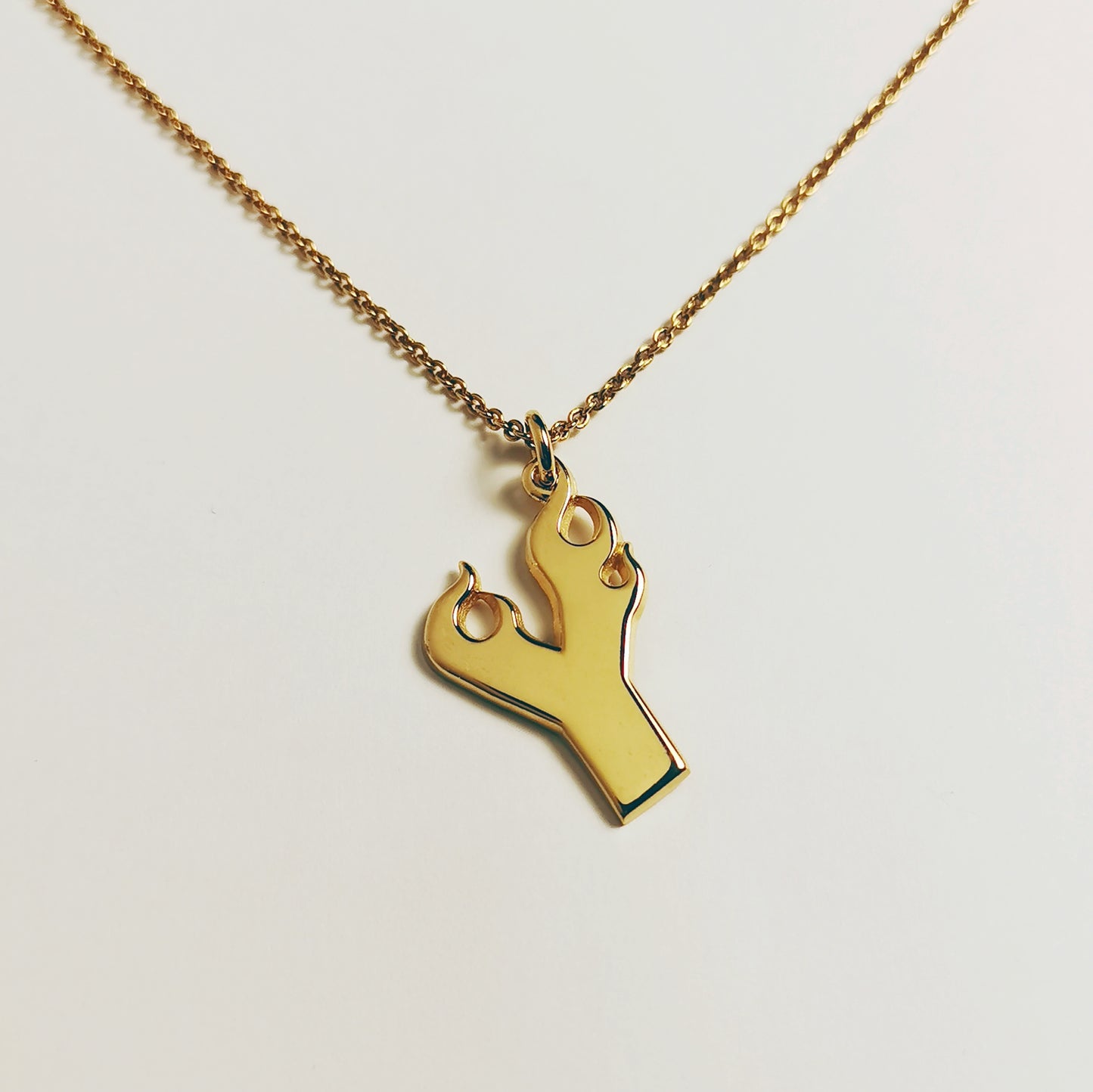 Fire Letter – Initial Necklace – Goldfilled Silver 925